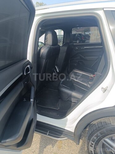 Porsche Cayenne 2014, 136,200 km - 3.6 l - Bakı