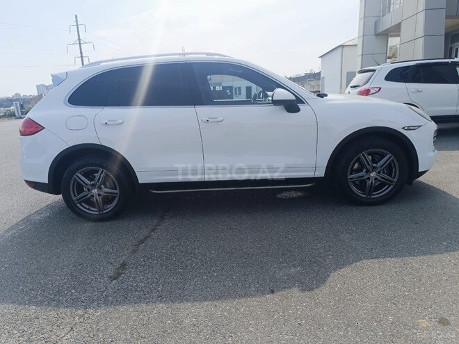 Porsche Cayenne 2014, 136,200 km - 3.6 l - Bakı