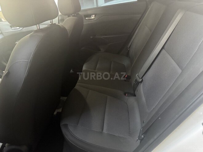 Hyundai Accent 2019, 131,966 km - 1.6 л - Bakı