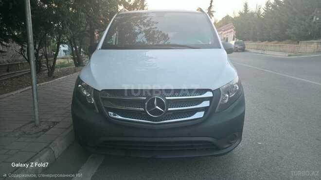 Mercedes Vito 2017, 383,000 km - 2.1 л - Bakı