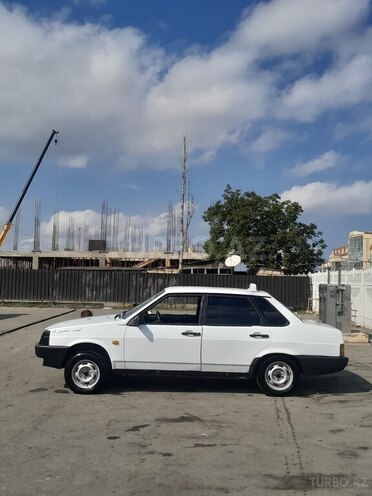 LADA (VAZ) 21099 2000, 25,000 km - 1.5 l - Quba