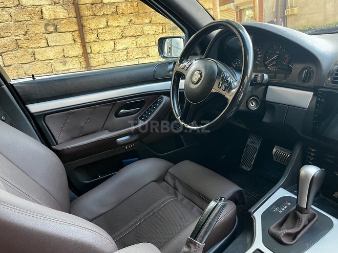BMW 525 2003, 270,000 km - 2.5 l - Bakı