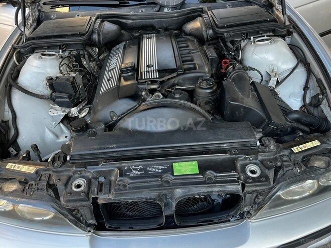 BMW 525 2003, 270,000 km - 2.5 l - Bakı