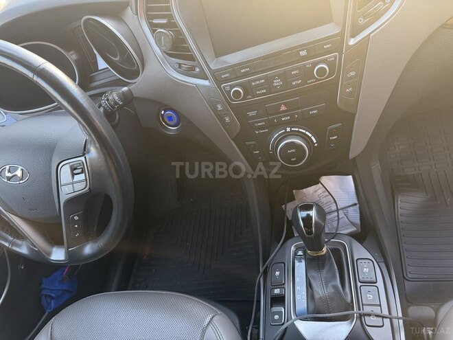 Hyundai Santa Fe 2017, 133,000 km - 2.0 л - Bakı
