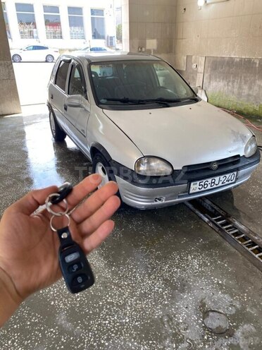 Opel Corsa 1997, 235,659 km - 1.4 l - Gəncə