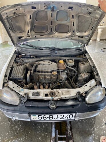 Opel Corsa 1997, 235,659 km - 1.4 l - Gəncə