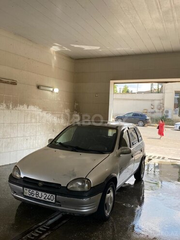 Opel Corsa 1997, 235,659 km - 1.4 l - Gəncə