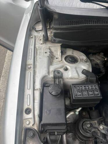Hyundai Santa Fe 2007, 362,000 km - 2.2 l - Quba