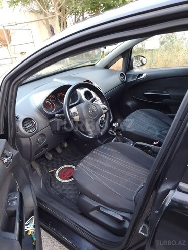Opel Corsa 2007, 254,000 km - 1.3 л - Bakı