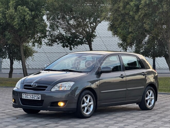 Toyota Corolla 2005, 247,300 km - 1.4 l - Bakı