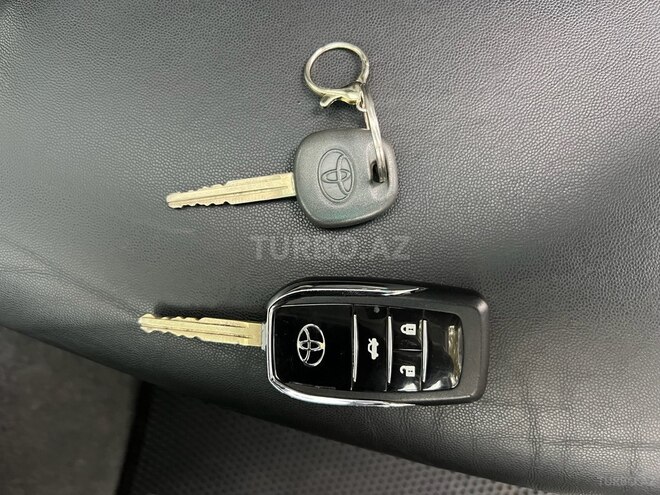 Toyota Land Cruiser Prado 2011, 168,000 km - 2.7 l - Lənkəran