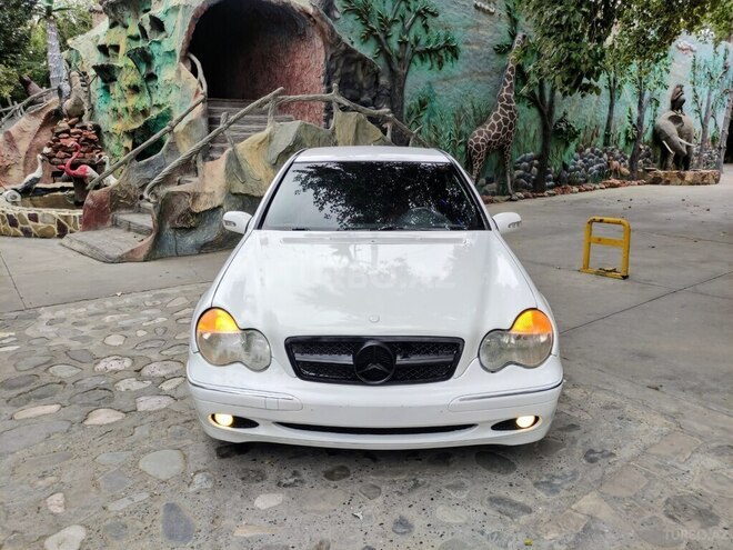 Mercedes C 200 2001, 310,000 km - 2.0 l - Şirvan