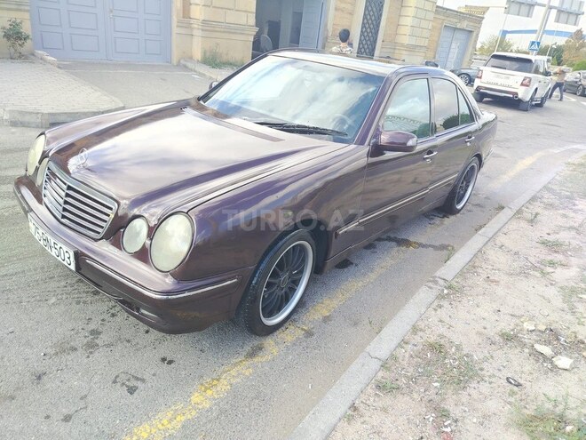 Mercedes E 270 2000, 350,000 km - 2.7 l - Bakı