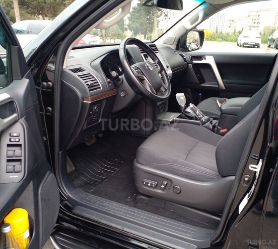 Toyota Land Cruiser Prado 2022, 30,800 km - 2.8 л - Bakı