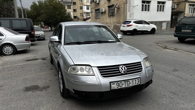 Volkswagen Passat 2003, 241,041 km - 1.8 л - Sumqayıt
