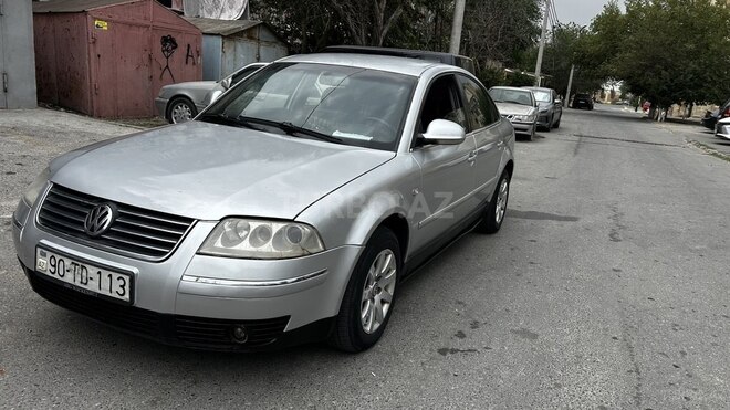 Volkswagen Passat 2003, 241,041 km - 1.8 л - Sumqayıt