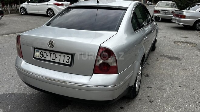 Volkswagen Passat 2003, 241,041 km - 1.8 л - Sumqayıt