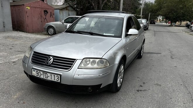 Volkswagen Passat 2003, 241,041 km - 1.8 л - Sumqayıt