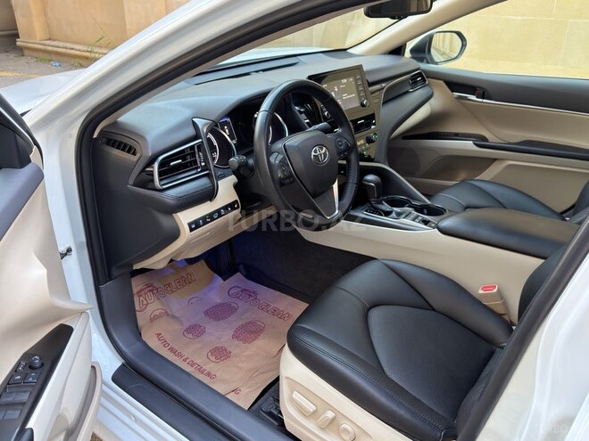 Toyota Camry 2023, 98,700 km - 2.5 л - Bakı