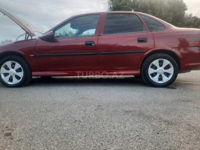 Opel Vectra 1997, 362,000 km - 2.0 l - Sumqayıt