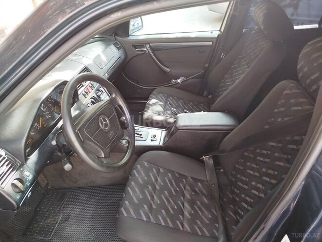 Mercedes C 180 1999, 366,012 km - 1.8 l - Sumqayıt