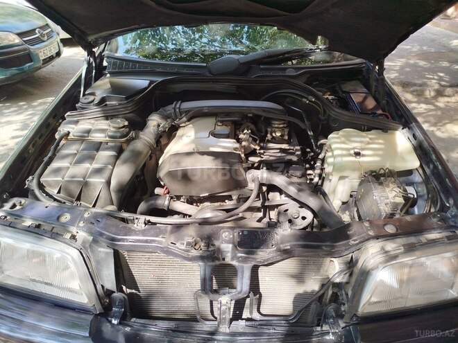 Mercedes C 180 1999, 366,012 km - 1.8 l - Sumqayıt