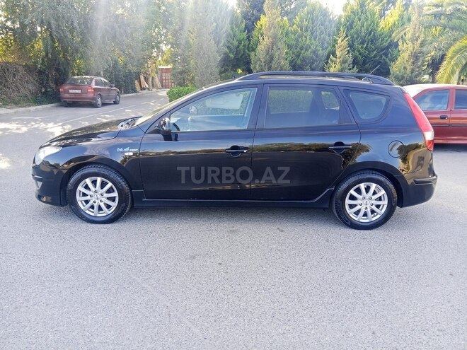 Hyundai i30 2011, 363,000 km - 1.6 л - Sumqayıt