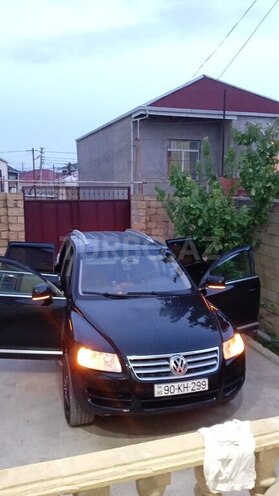Volkswagen Touareg 2004, 264,431 km - 3.2 л - Bakı