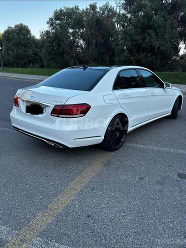Mercedes E 250 4MATIC 2015, 236,000 km - 2.1 l - Bakı