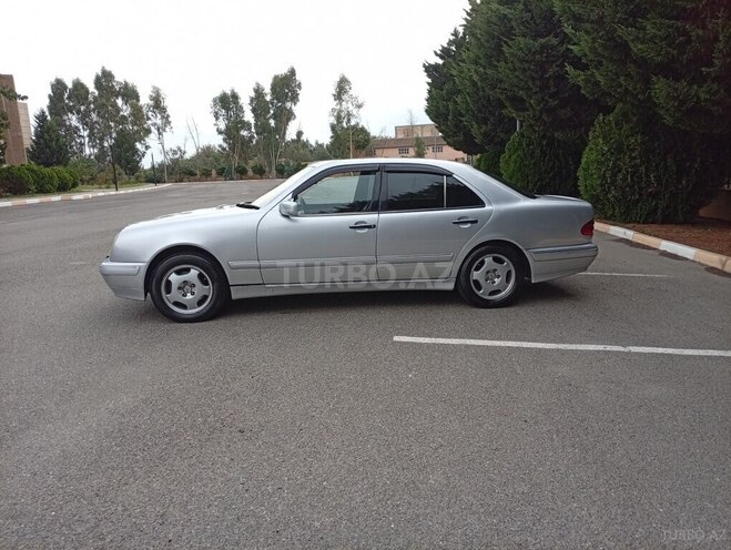 Mercedes E 220 1998, 321,123 km - 2.2 l - İmişli