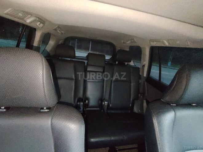 Toyota Land Cruiser Prado 2012, 220,000 km - 2.7 l - Qusar