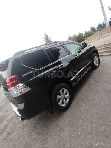 Toyota Land Cruiser Prado 2012, 220,000 km - 2.7 l - Qusar
