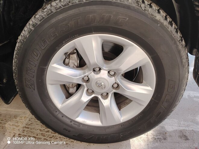 Toyota Land Cruiser Prado 2012, 220,000 km - 2.7 l - Qusar