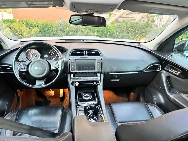 Jaguar F-Pace 2017, 160,000 km - 2.0 l - Bakı