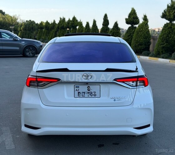 Toyota Corolla 2025, 35,000 km - 1.8 l - Bakı