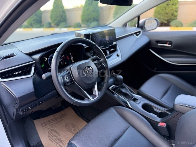 Toyota Corolla 2025, 35,000 km - 1.8 l - Bakı