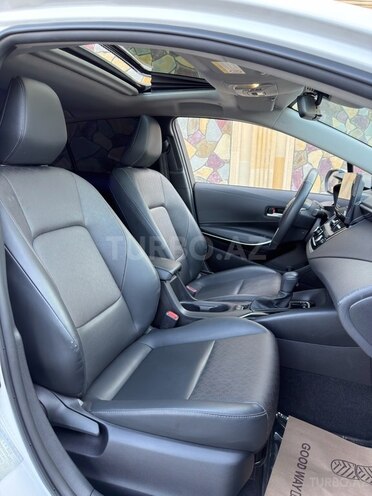 Toyota Corolla 2025, 35,000 km - 1.8 l - Bakı