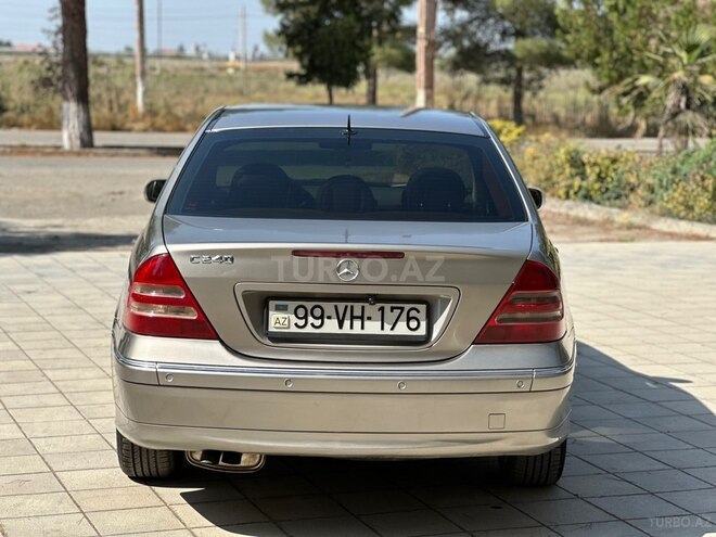 Mercedes C 230 2003, 457,000 km - 1.8 л - Salyan