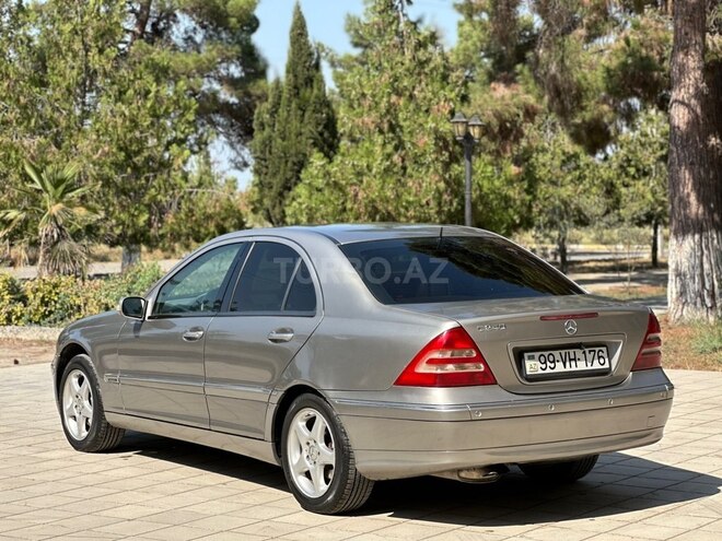 Mercedes C 230 2003, 457,000 km - 1.8 л - Salyan