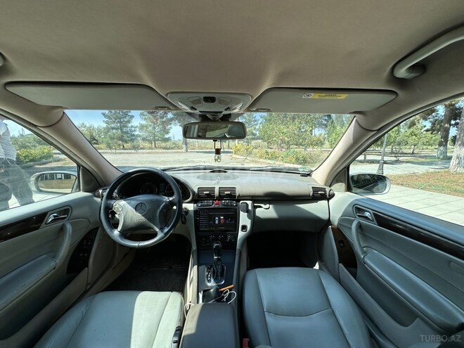 Mercedes C 230 2003, 457,000 km - 1.8 л - Salyan