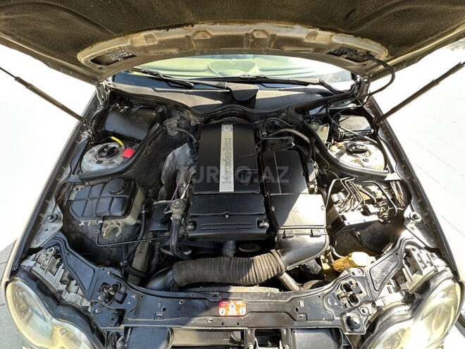 Mercedes C 230 2003, 457,000 km - 1.8 л - Salyan