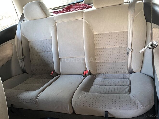 Volkswagen Golf 1999, 310,000 km - 1.6 l - Ağsu