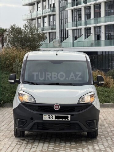 Fiat Doblo 2015, 239,486 km - 1.3 l - Bakı