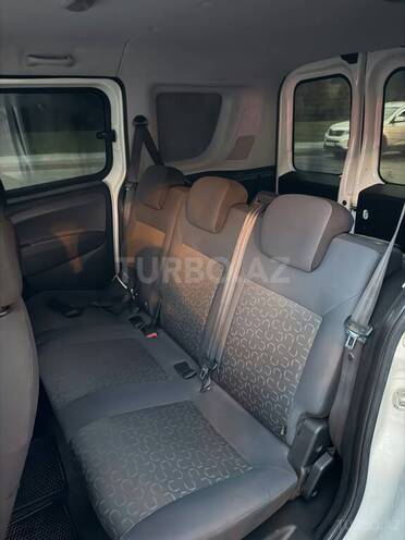 Fiat Doblo 2013, 286,000 km - 1.4 l - Samux