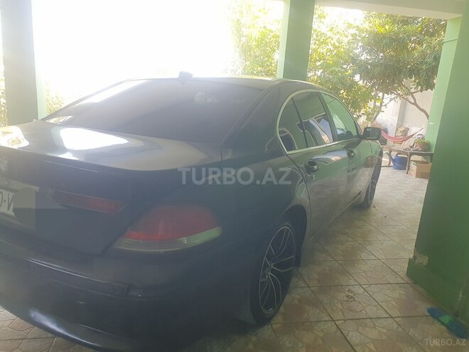 BMW 745 2002, 331,000 km - 4.4 l - Bakı
