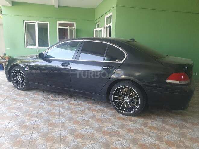 BMW 745 2002, 331,000 km - 4.4 l - Bakı