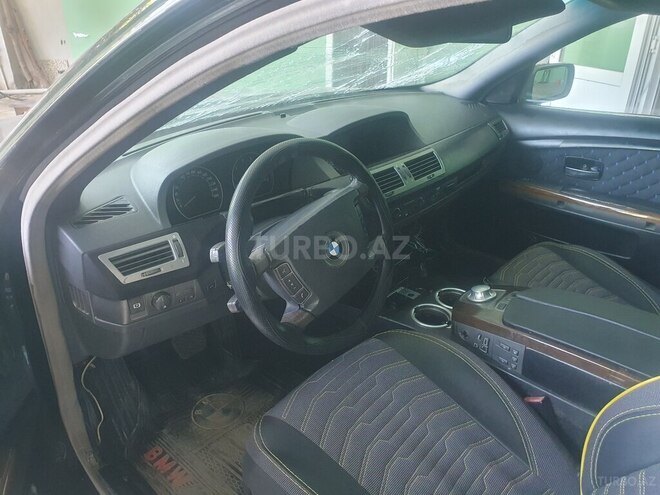 BMW 745 2002, 331,000 km - 4.4 l - Bakı