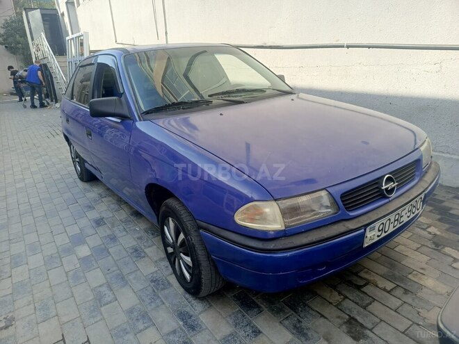 Opel Astra 1996, 350,946 km - 1.4 l - Xırdalan