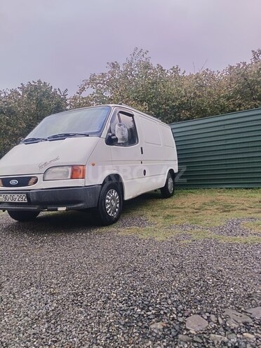 Ford Transit 1997, 870,000 km - 2.5 л - Şəki