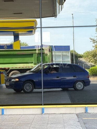 Opel Astra 1996, 350,946 km - 1.4 l - Xırdalan